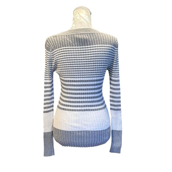 Y2K Its About Time Scoop Neck Ribbed Stripe Sweater White Gray Women’s Medium - Picture 3 of 16